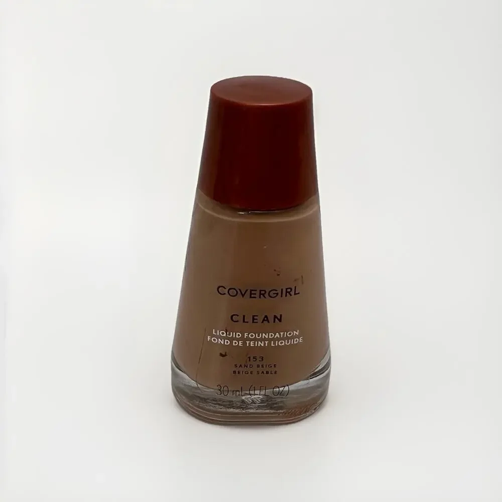 Covergirl Clean Liquid Foundation Makeup (153 Sand Beige) New / Sealed 1 FL Oz
